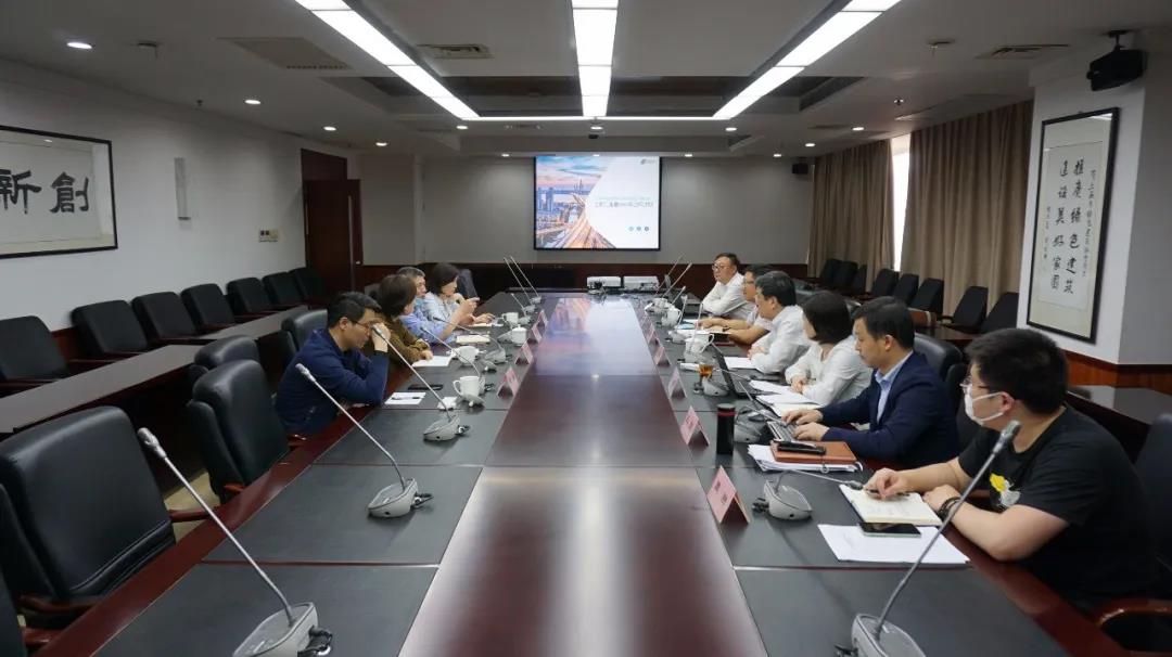 上海市住建委标定处、市市场管理总站一行调研协会